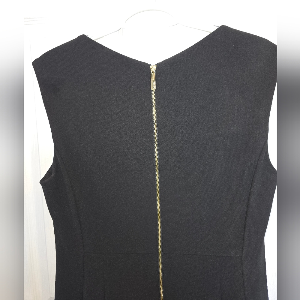 Calvin Klein | 12 | Sleeveless Black Dress with Gold Zipper - Picture 6 of 10